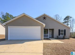 120 Hills Mine Ave, West Blocton, AL 35184