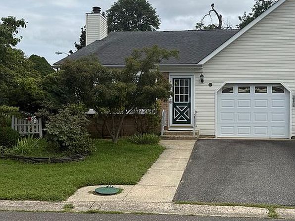 13A Quincy Dr