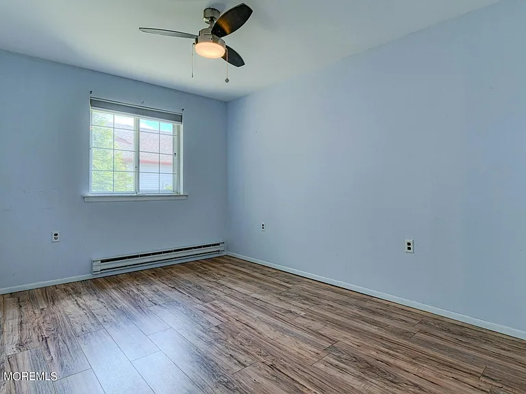 35 Auburn St #54B — Photo 22