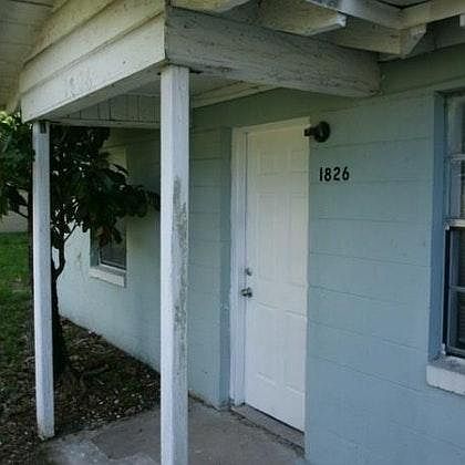 1st image of 1824 W 45th St