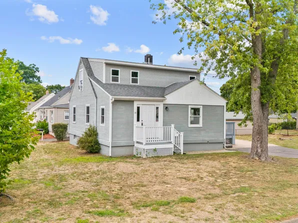 14 Lynette Dr, North Haven, CT 06473