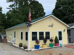 30 Deadwood Trl, Bracey, VA 23919