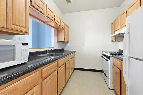 Rented by Compass | media 3