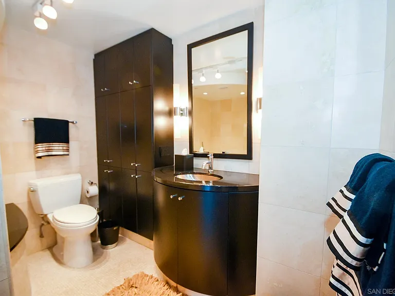 1810 Avenida Del Mundo #1609 — Photo 17