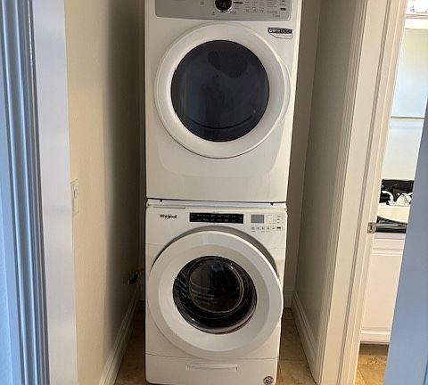 4th image of 3401 Manning Ave APT 301