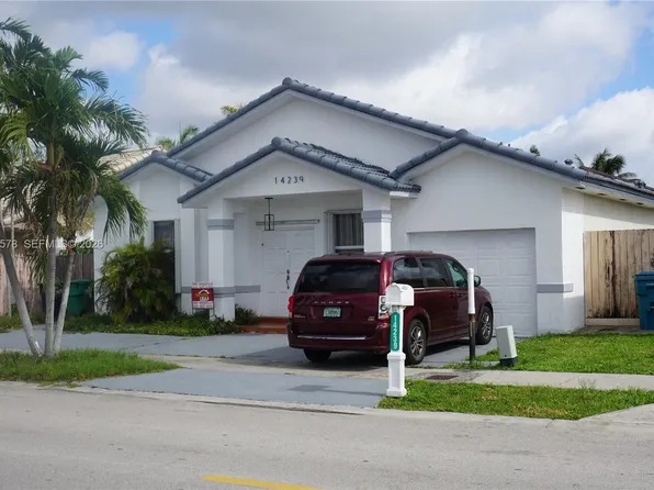 14239 SW 10th St, Miami, FL 33184