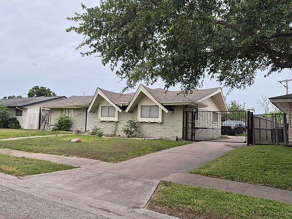 3rd image of 5218 Ponderosa Ln