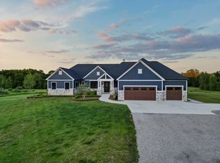 1273 Rush Rd, Oakland, MI 48363