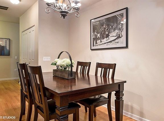 5th image of 1931 W Diversey Pkwy Unit 1C