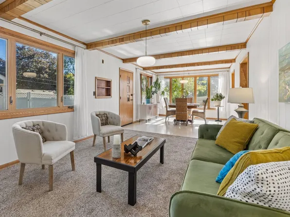 1819 Arthur St NE, Minneapolis, MN 55418