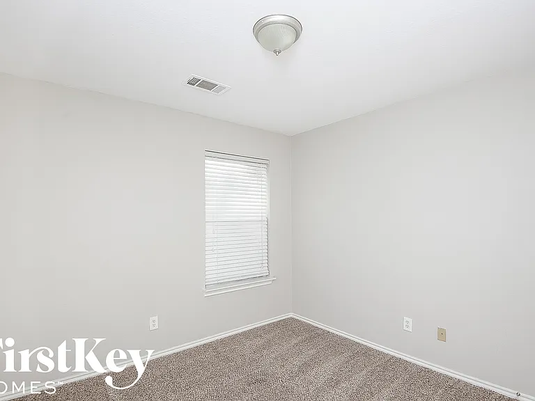 4228 Canyon Trl — Photo 12