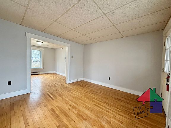 4th image of 14 Liberty St