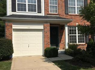 421 Summit Tree Ct, Fenton, MO 63026