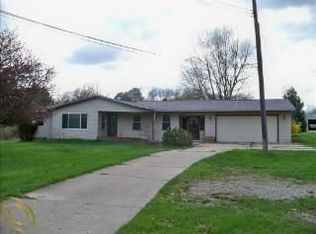 4857 Forest St, Leonard, MI 48367