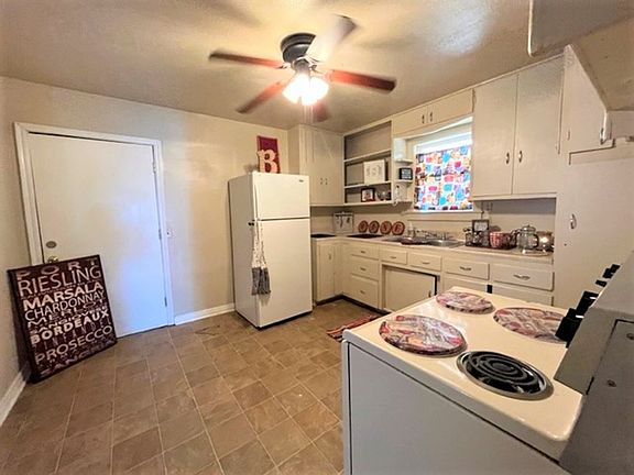 5th image of 329 NW 84th St #5809-1