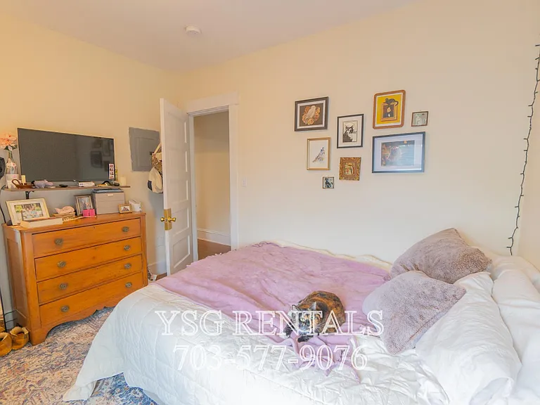 40 Easton St #3 — Photo 19