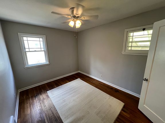 4th image of 3324 W Garland Ave