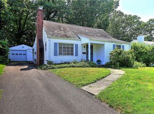 76 Holly St, Milford, CT 06460