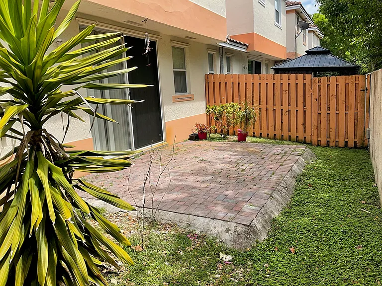 6639 Hidden Cove Dr #47 — Photo 22