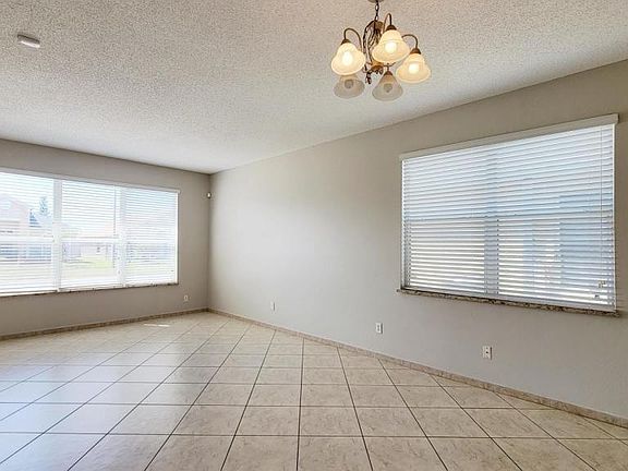 4th image of 2271 Mallard Creek Cir