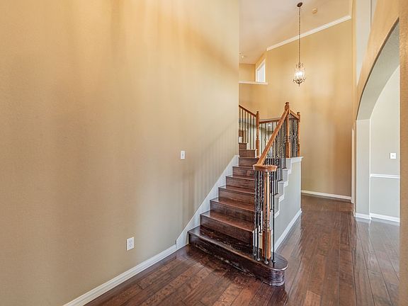 5th image of 3504 Oliver Dr