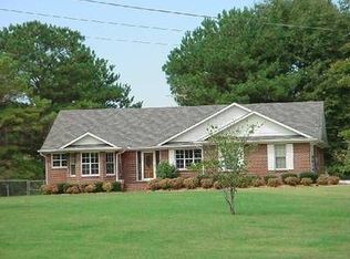 40 Springflower Dr, Carrollton, GA 30116