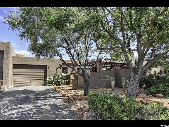 2nd image of 1350 W Willow Springs Cir