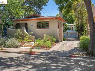 377 60th St, Oakland, CA 94618