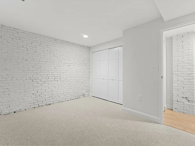 103 Gainsborough St #102 — Photo 33