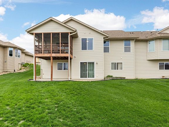 5th image of 3526 Vaughn Ln