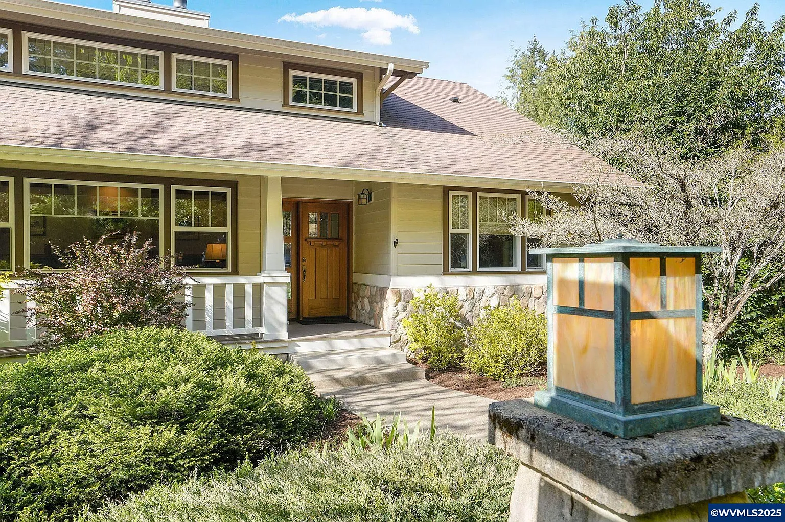 3765 SW Fairhaven Dr photo 1