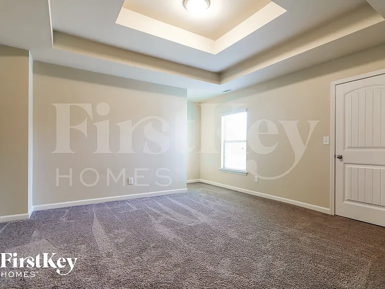 6013 Cloverfield Way — Photo 10