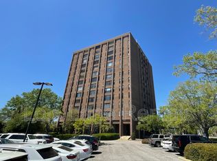 14 Lockwood Dr APT 5-L, Charleston, SC 29401
