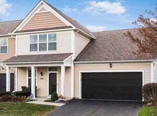 4573 Tremont Club Dr, Hilliard, OH 43026