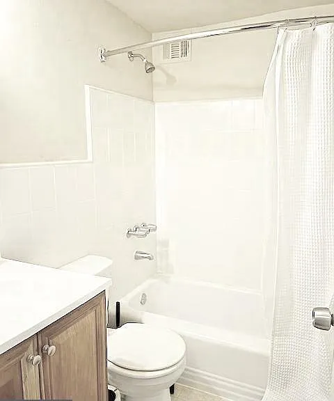 2101 Chestnut St #517 — Photo 9