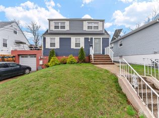 359 Thomas St, Perth Amboy, NJ 08861