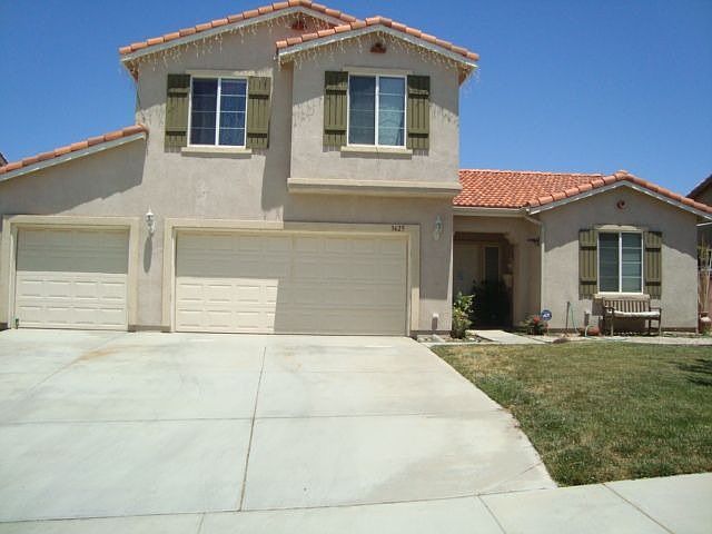 1st image of 3625 Desert Oak Dr
