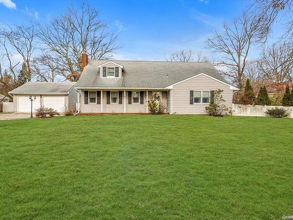 1st image of 1 Brook Lane