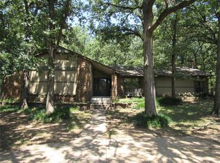 422 Timbercrest Rd, Catoosa, OK 74015