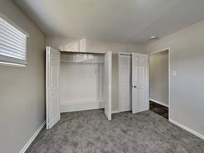 514 Carol Dr — Photo 9