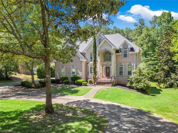 180 Oak Mnr, Fayetteville, GA 30214