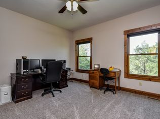 232 Mark Twain Dr, Saddlebrooke, MO 65630