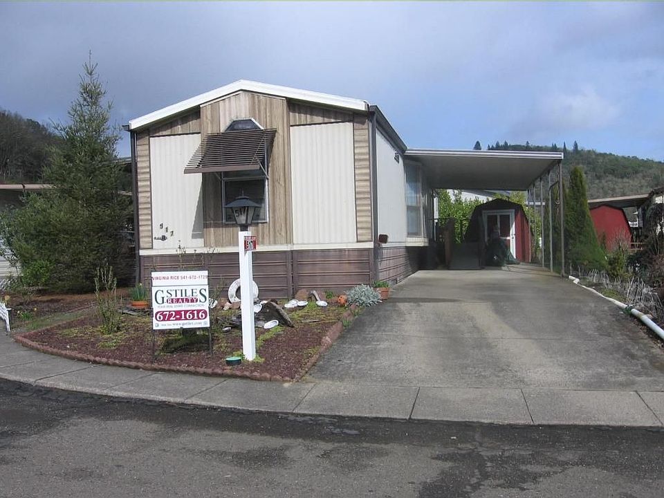 2nd image of 601 Shadow Ranch Ln