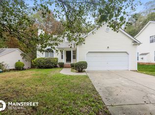 7826 Pence Pond Ln, Charlotte, NC 28227