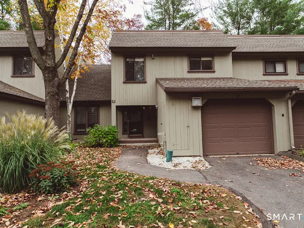 12 Applewood Lane #12, Avon, CT 06001