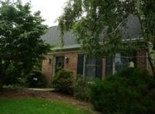 112 Ashley Dr, Lititz, PA 17543
