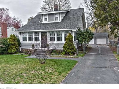 166 Jones Hill Rd, West Haven, CT, 06516