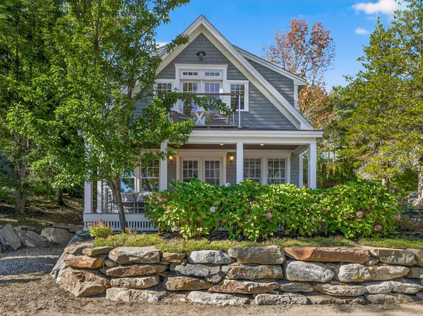 7 Mason Street, Falmouth, ME 04105