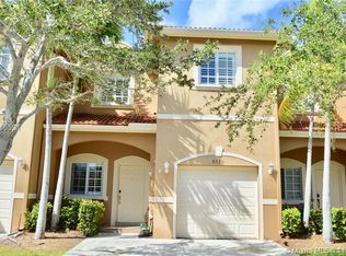 8535 SW 214th Ln, Cutler Bay, FL 33189