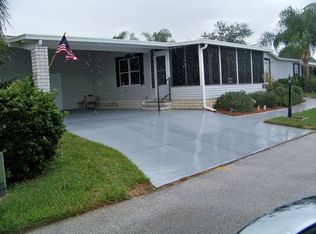 1127 Tahiti Cir, Davenport, FL 33897